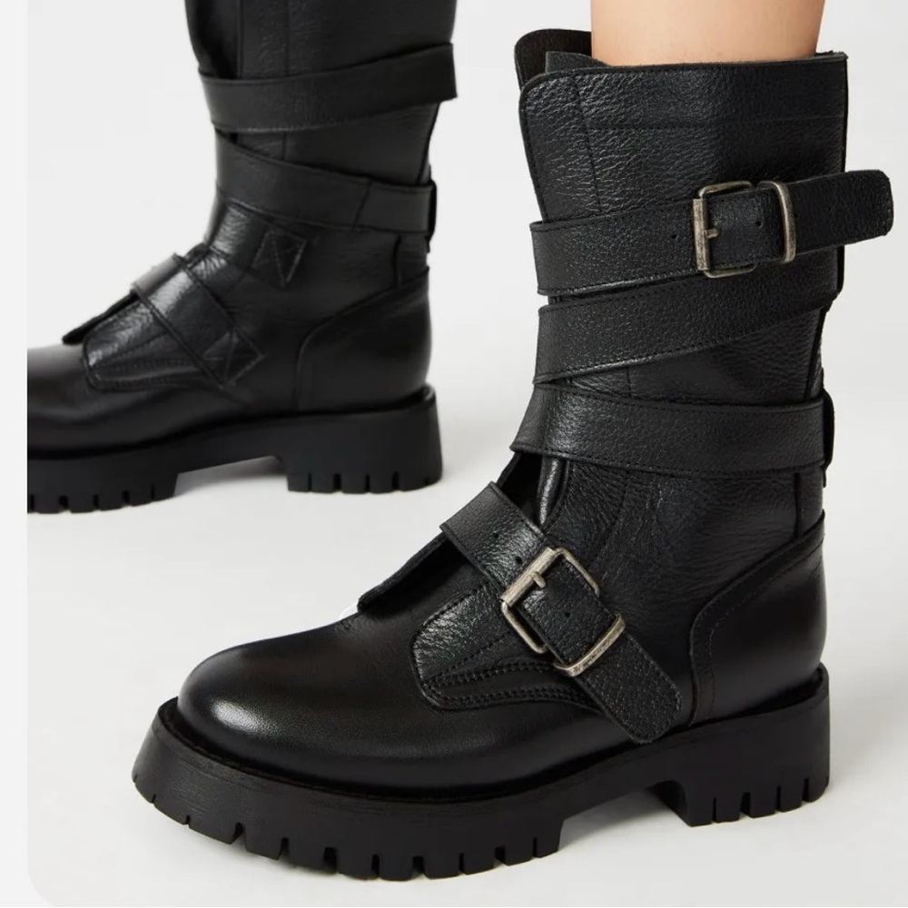 Steve Madden Black Trenton Combat Moto Boots with Buckle Detail (Womens 6.5)